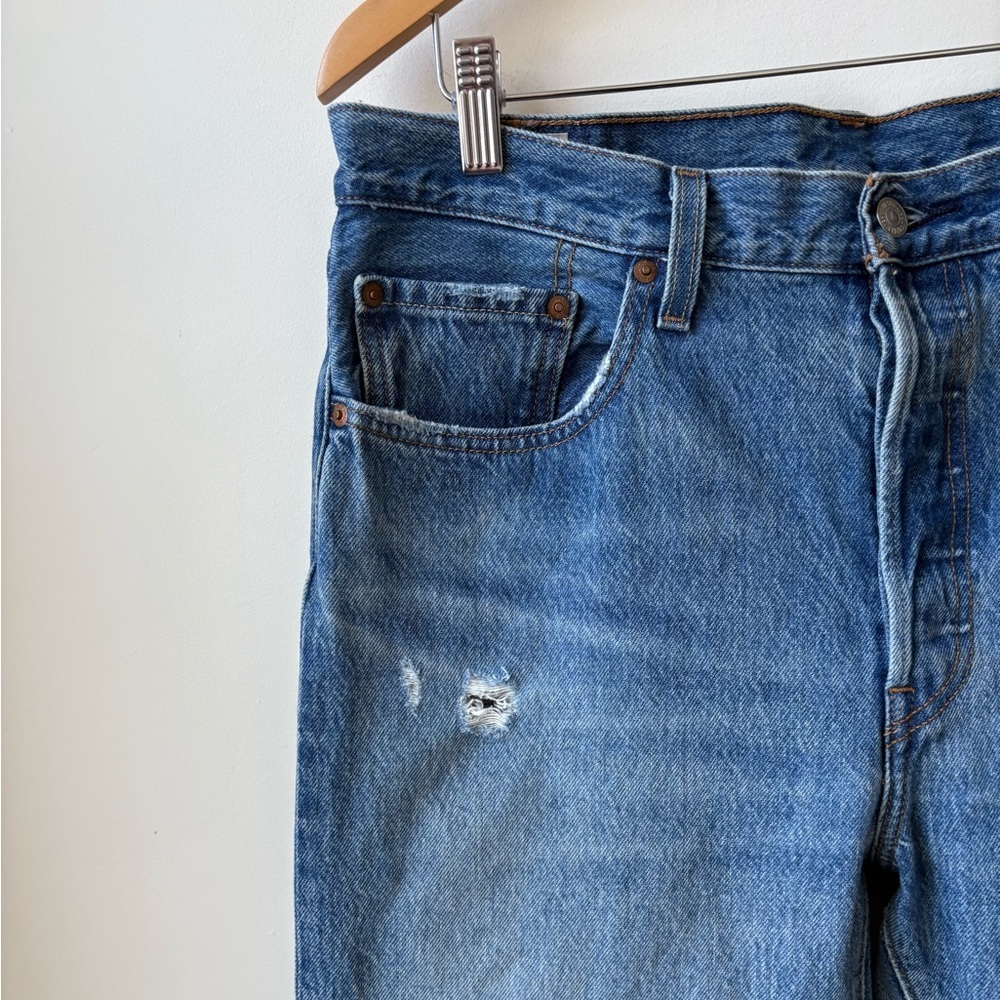 Levi's 501 Jeans 31X28​ - Picture 5 of 14